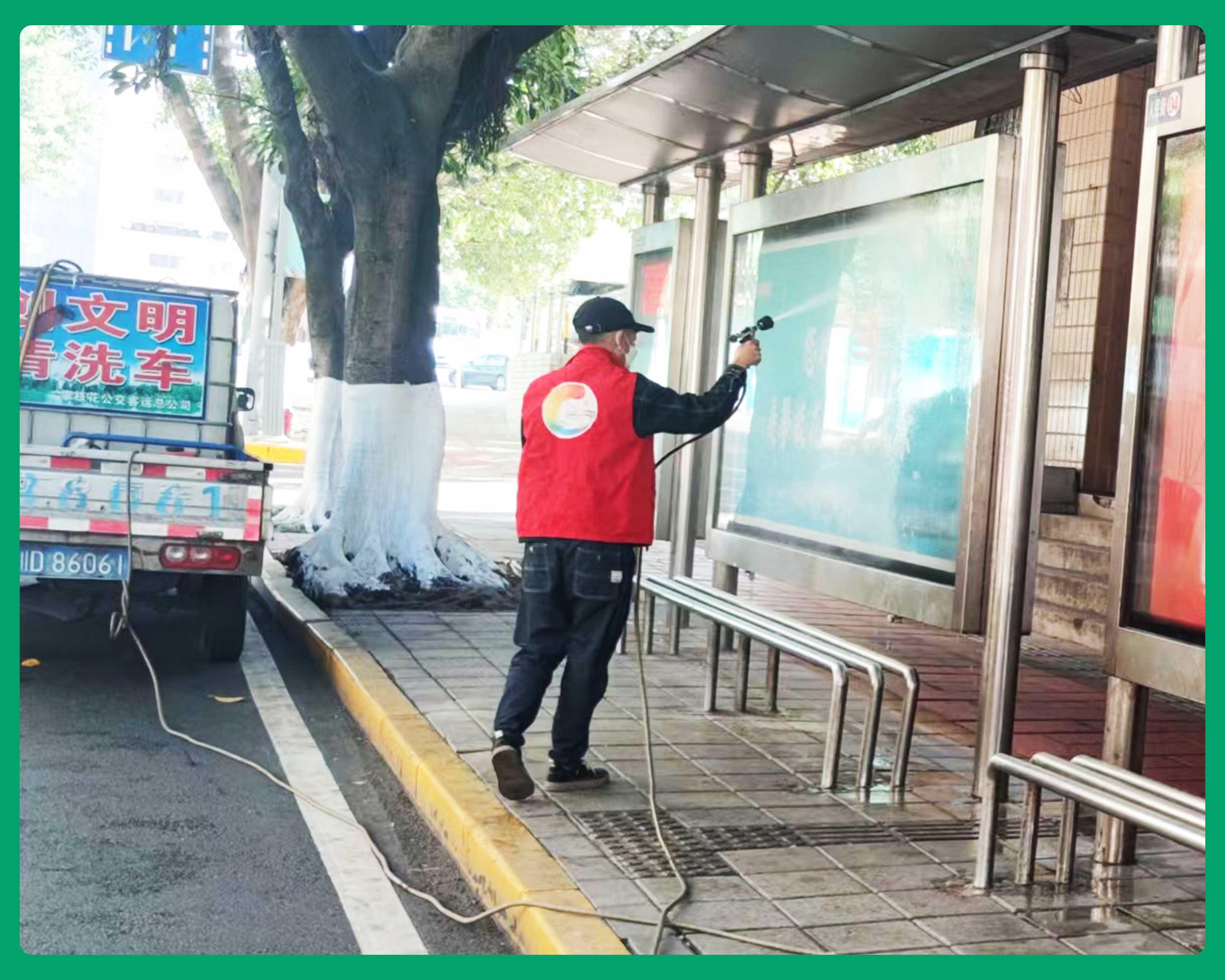 創(chuàng)建全國文明城市，公交廣告在行動